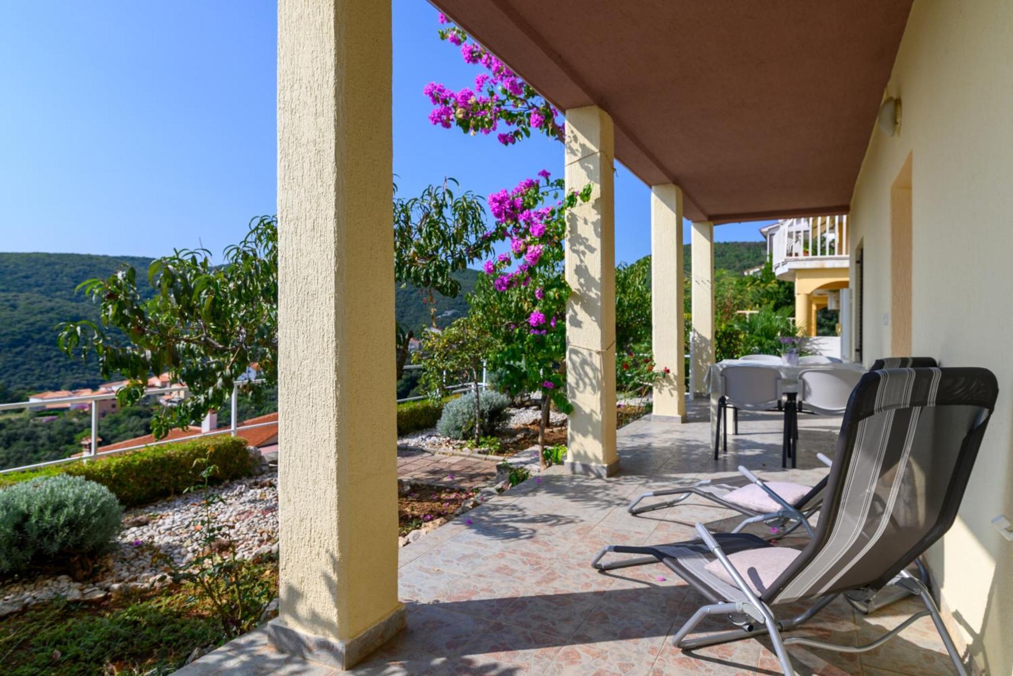 Apartments With A Parking Space Rabac, Labin - 19055 Екстер'єр фото