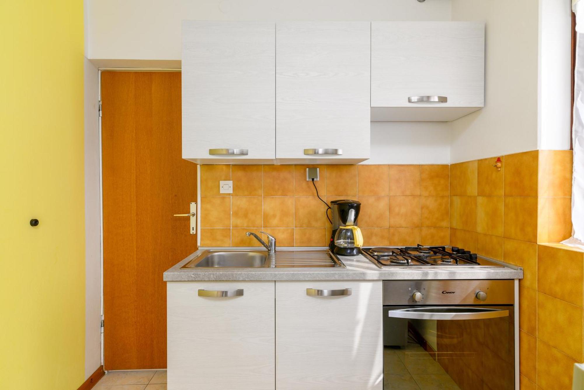 Apartments With A Parking Space Rabac, Labin - 19055 Номер фото